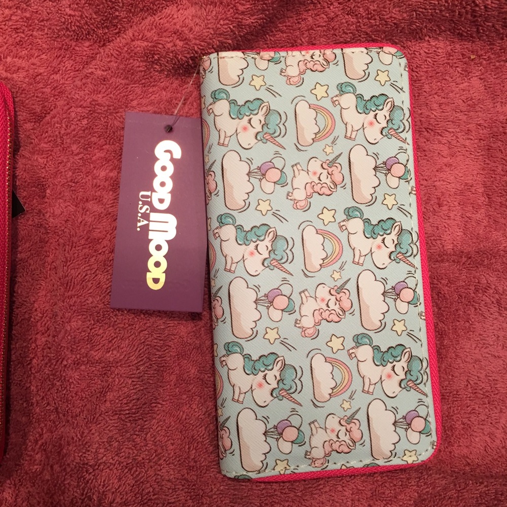 NWT unicorn 🦄 clutch wallet