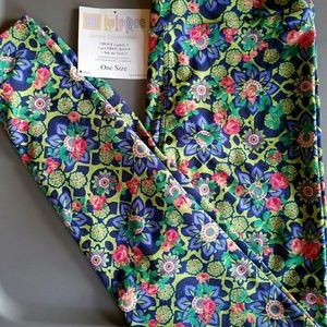 New Os Lularoe Leggings. Beautiful colors.