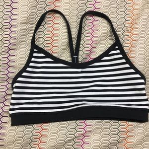Lululemon flow Y bra size 4