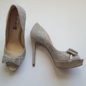 Champagne Peep Toe Bow Heels