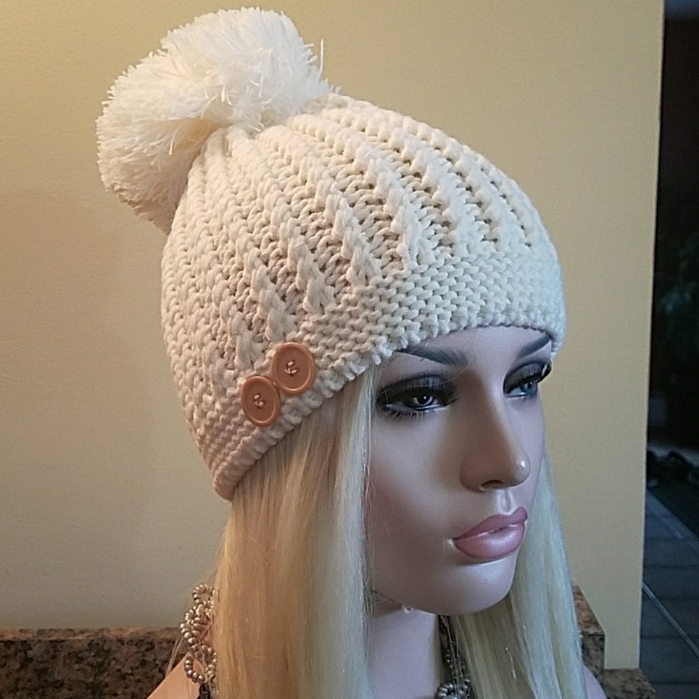 Brand new cable knit winter hat
