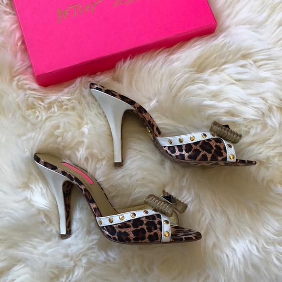 Betsey Johnson heels - Picture 6 of 7