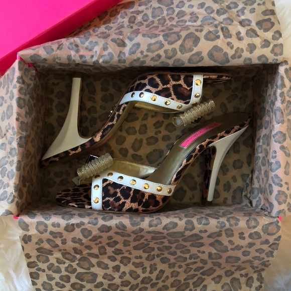 Betsey Johnson heels - Picture 4 of 7