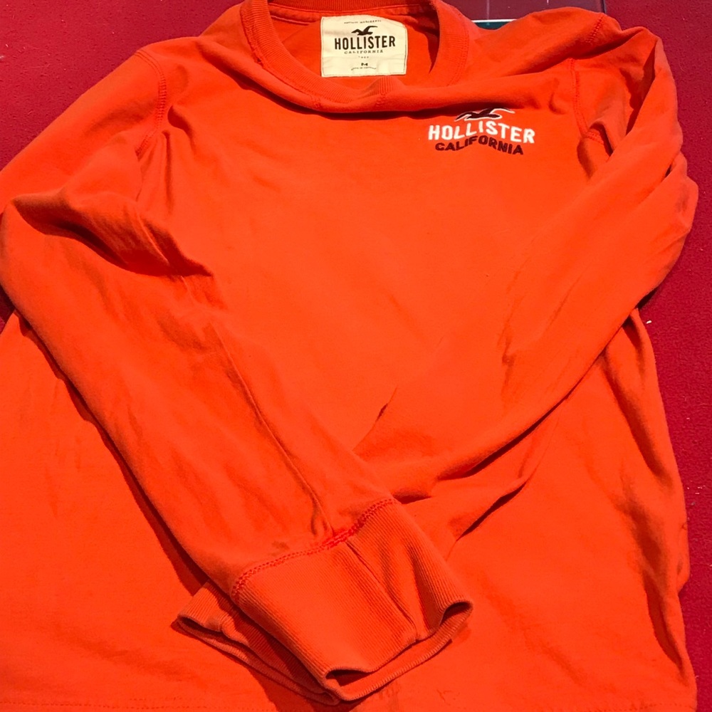 Hollister T- shirt medium