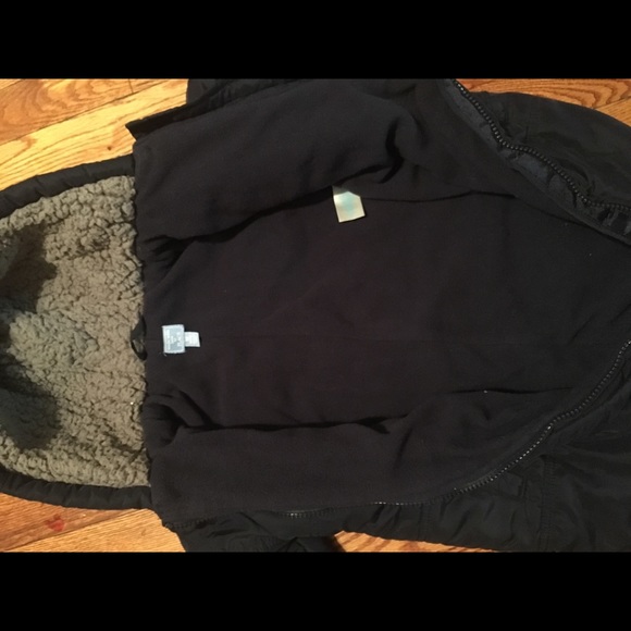 Navy children’s place snowsuit - Picture 3 of 3