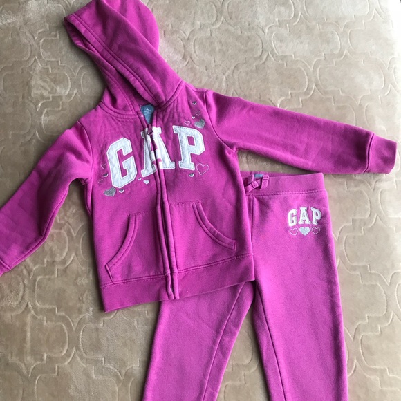 Gap Set - Picture 2 of 5