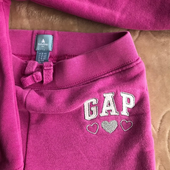 Gap Set - Picture 3 of 5