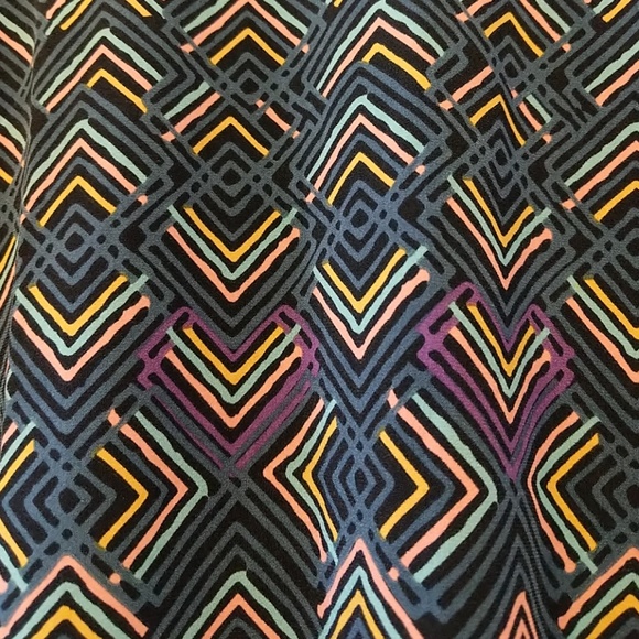🆕 LuLaRoe Irma XXS - Picture 2 of 4