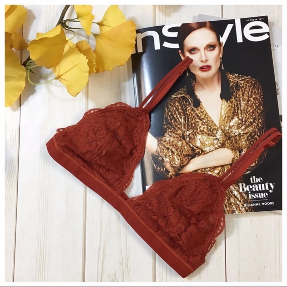 SALE! Rust Lace bralette with adjustable straps - Picture 3 of 6