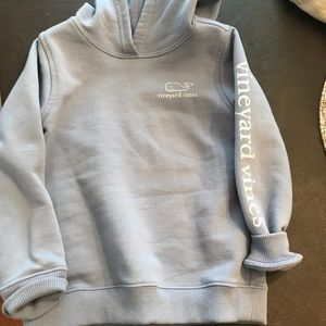 Boys 4t vineyard vines sweatshirt