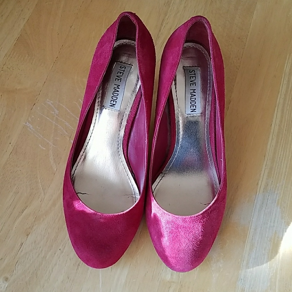 Steve Madden Rose Pink Suede Heels