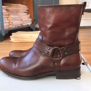 Frye Zip short boots