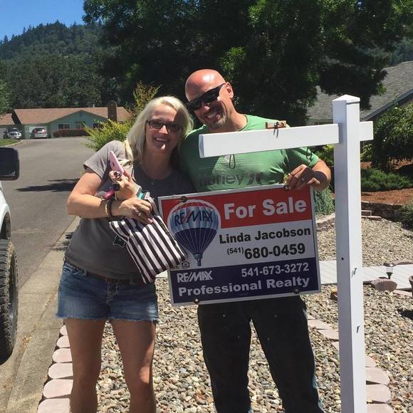 Meet your Posher, Scottandelizabeth - Picture 1 of 1