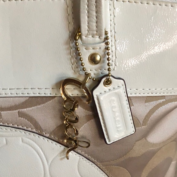 💕Beautiful Coach💕 - Picture 5 of 8