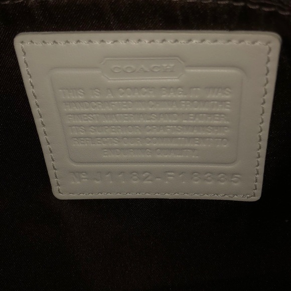 💕Beautiful Coach💕 - Picture 7 of 8