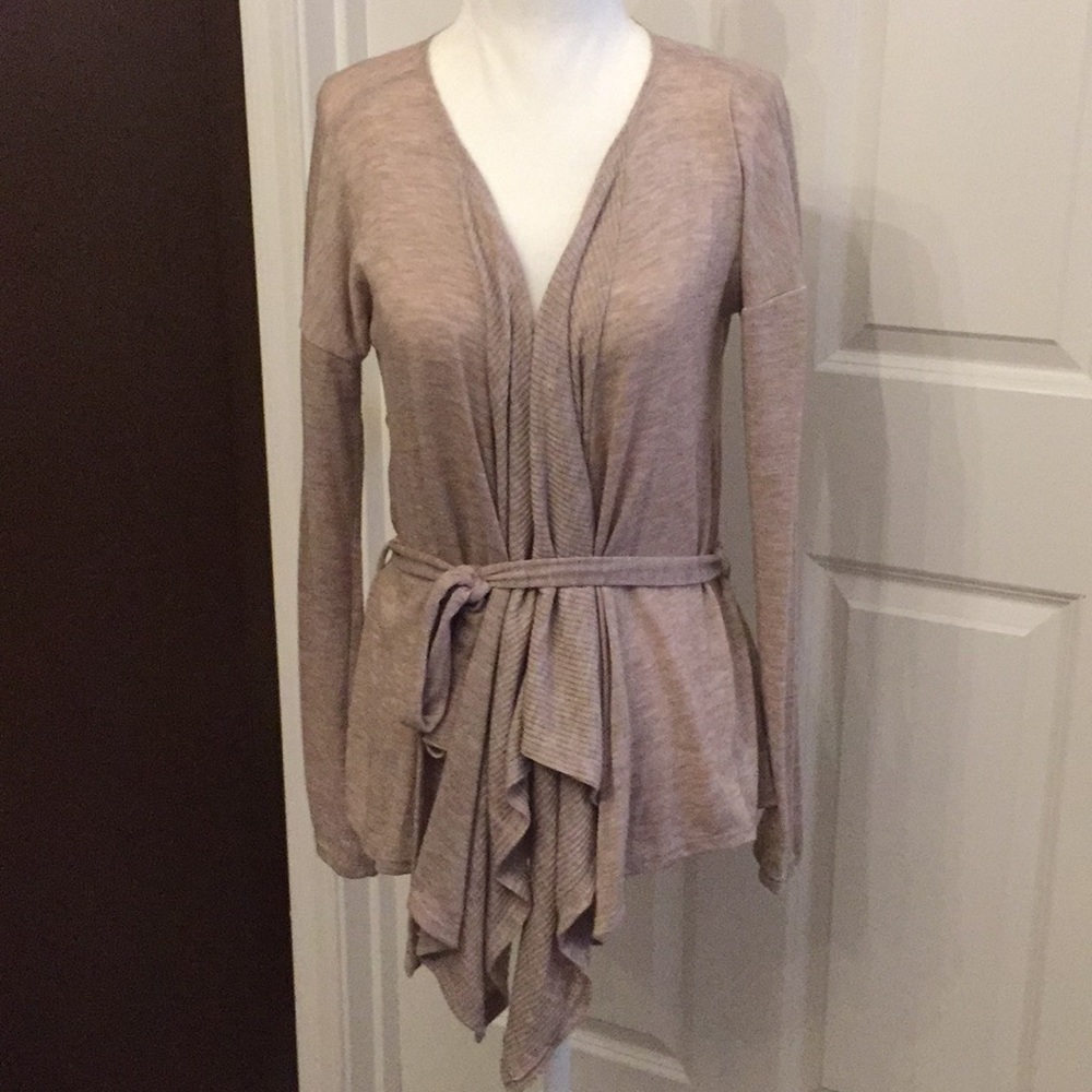**SOLD**  Forever 21 Front Tie Sweater