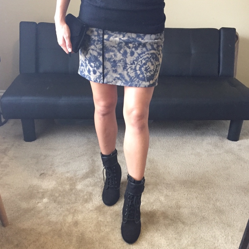 3 for $10❌ Bhatti Paris Mini skirt