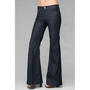 7 for all Mankind Ginger Wide Leg Jeans 28
