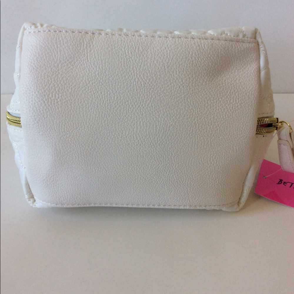 Betsey Johnson Snowman Kitsch Cosmetic Bag - Picture 5 of 6