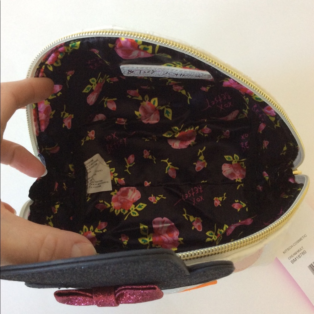 Betsey Johnson Snowman Kitsch Cosmetic Bag - Picture 6 of 6