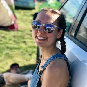 Meet your Posher, Hayley