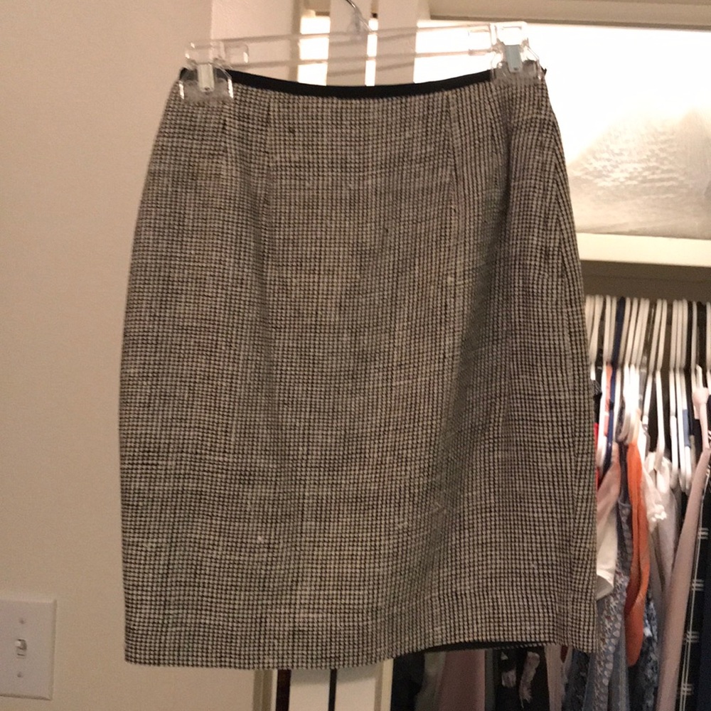 Black and white 100% silk pencil skirt