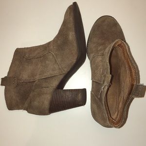 Brown Clarks Booties