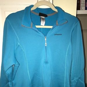 Teal Patagonia pull over