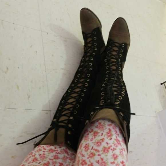 Free People Jeffrey Campbell Joe lace-up boot - Picture 2 of 8