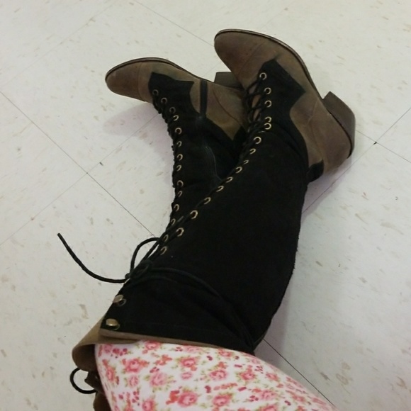 Free People Jeffrey Campbell Joe lace-up boot - Picture 3 of 8