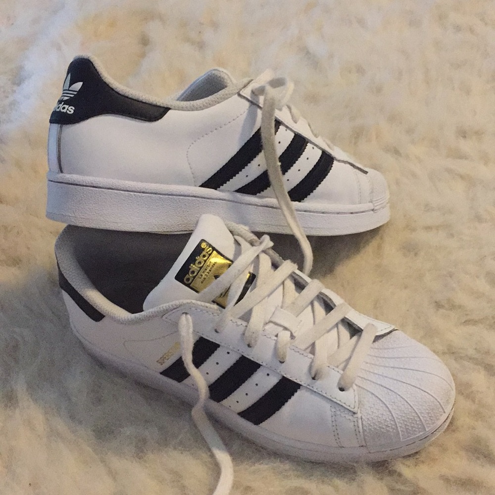 Adidas superstar shoes