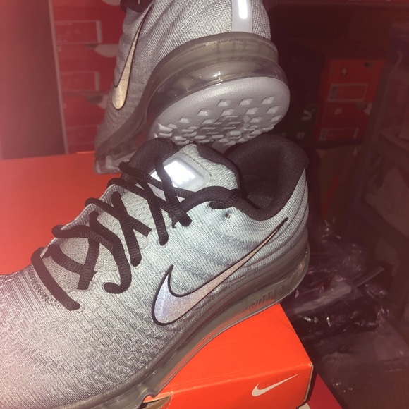 NEW Nike 2017 Air Max: Grey/Black, Sz 8.5 & 9,NWB! - Picture 2 of 8