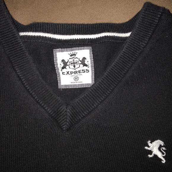 Express Crewneck sweater - Picture 2 of 2