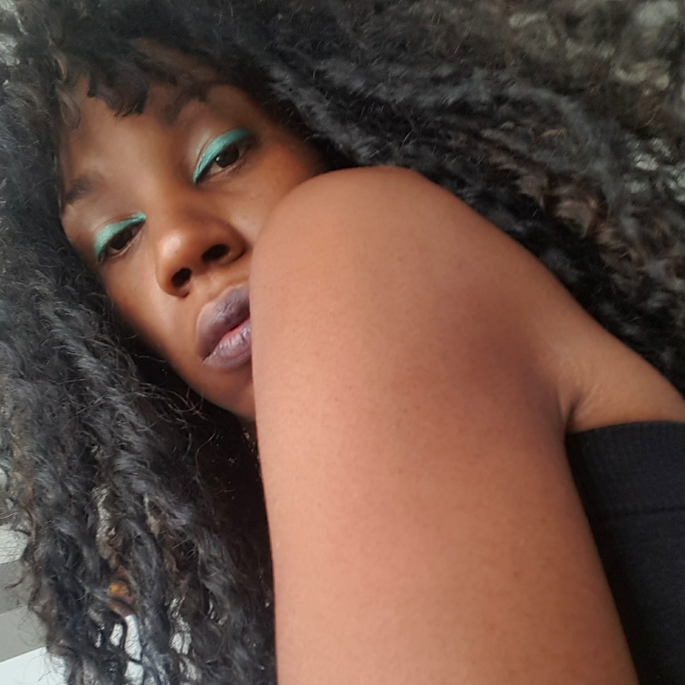 Meet your Posher, Shelley