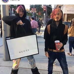 Meet your Posher, Brandon