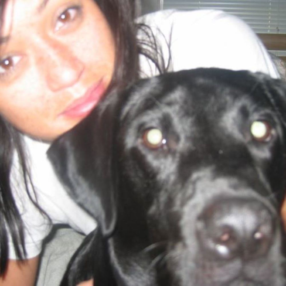 Meet your Posher, Raynee