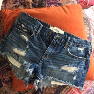 Cut off jean shorts