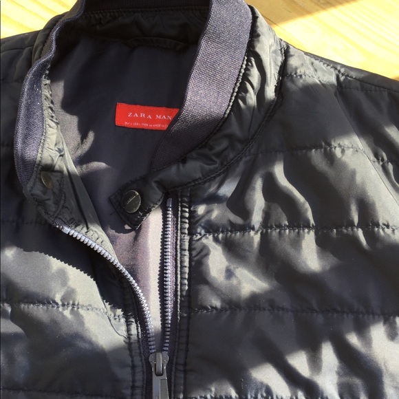 Zara Man‼️navy vest with pockets - Picture 3 of 4