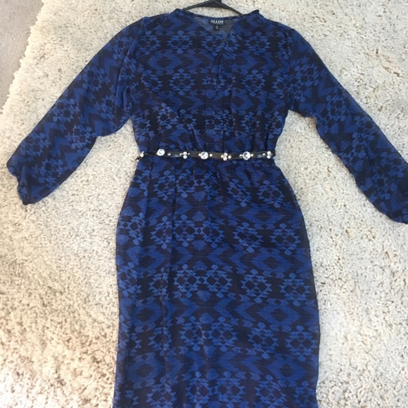 Long Sleeve Maxi Dress - Picture 1 of 3