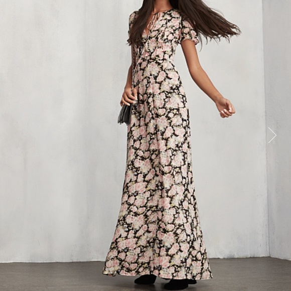 Reformation Huntington Dress in China Rose 2 - Picture 3 of 14