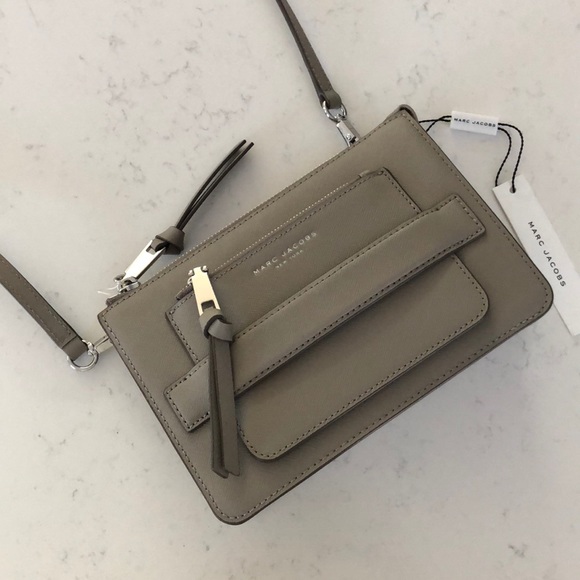 Marc Jacobs Handbags - Marc Jacobs Crossbody Clutch in Cement