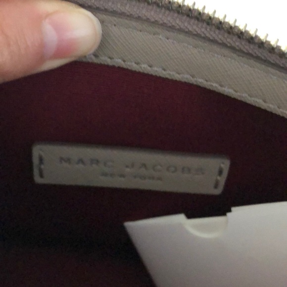 Marc Jacobs Crossbody Clutch in Cement - Picture 5 of 5