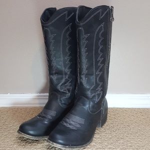Distressed Black Woman's Cowboy Boots