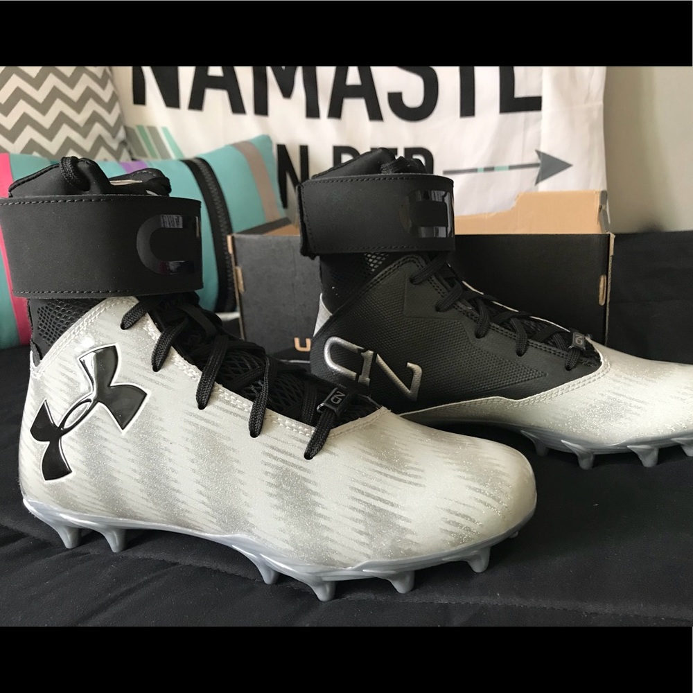 Football cleats