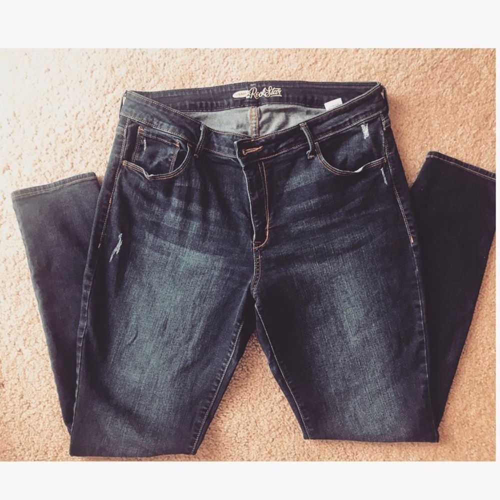 ⚡️OLD NAVY ROCKSTAR JEANS⚡️