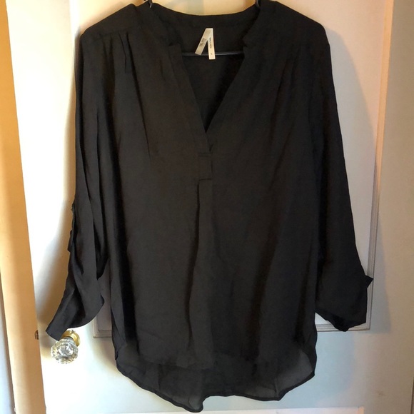 Black Dress Top with Fold-up Sleeves - Picture 1 of 3