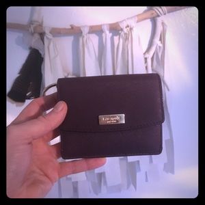 BRAND NEW Kate Spade Wallet, mulled wine color.