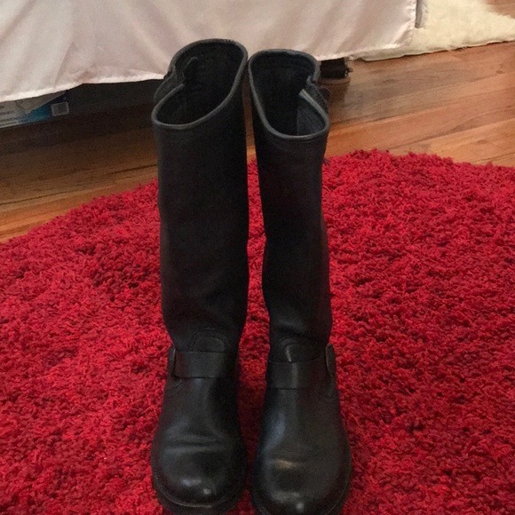 Steve Madden Shoes - Black army boots Steve Madden