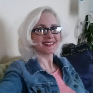 Meet your Posher, Pamela