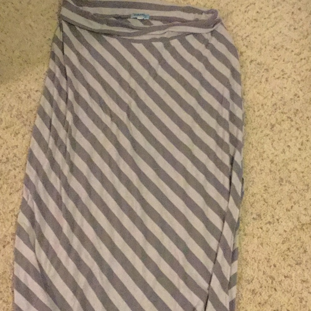 Maternity skirt